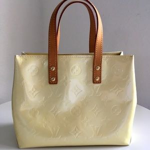 Louis Vuitton Reade PM handbag